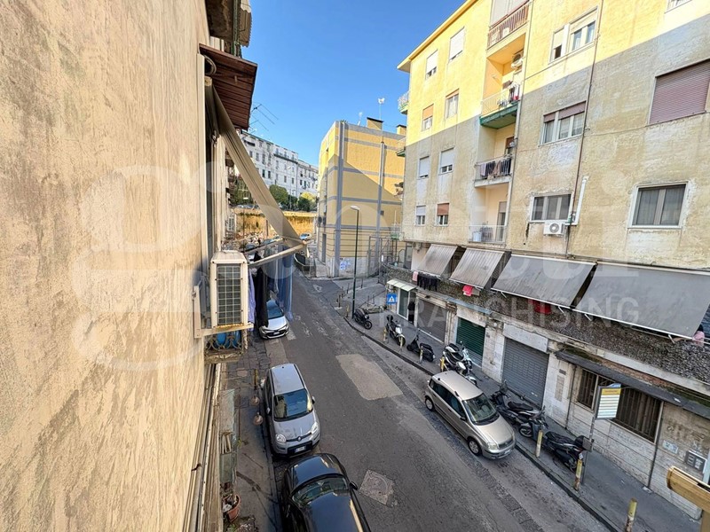 Trilocale in Vendita a Napoli, 170'000&euro;, 80 m²