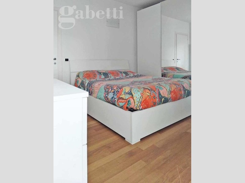 Trilocale in Vendita a Senigallia, 345'000&euro;, 51 m², arredato, con Box