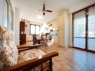 Trilocale in Vendita a Jesi, zona ZONA 2B, 159'000€, 110 m², con Box