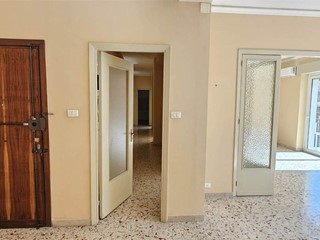 Appartamento in Vendita a Catania, zona BORGO, 250'000&euro;, 141 m²