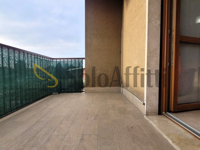 Trilocale in Affitto a Parabiago, 650&euro;, 90 m², con Box