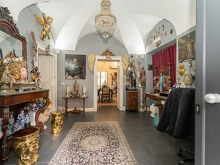 Appartamento in Vendita a Catania, 590'000&euro;, 210 m²