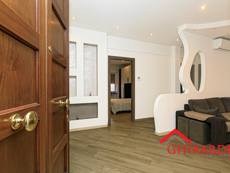 Appartamento in Vendita a Genova, zona Pegli, 159'000€, 93 m²