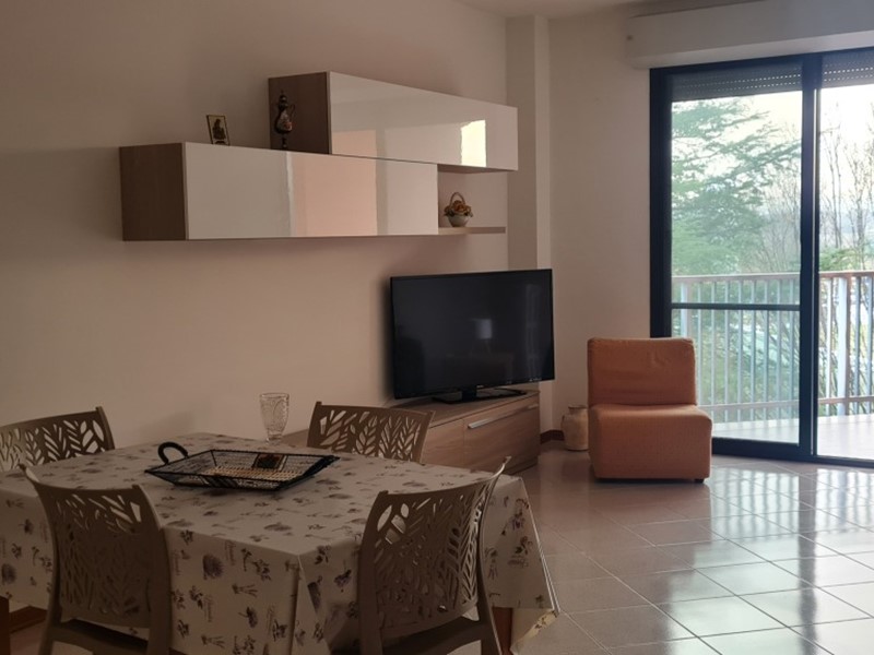 Quadrilocale in Vendita a Rimini, zona Gaiofana, 320'000€, 120 m², con Box