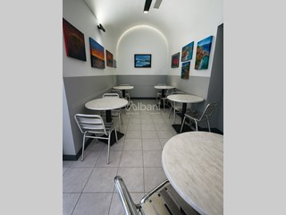 Attività commerciale in Vendita a Lerici, 80'000&euro;, 50 m²