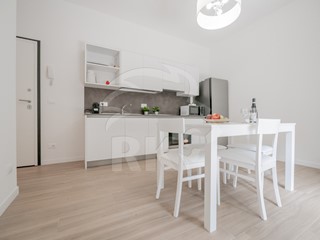 Quadrilocale in Affitto a Bologna, zona Mazzini, 1'400€, 61 m², arredato