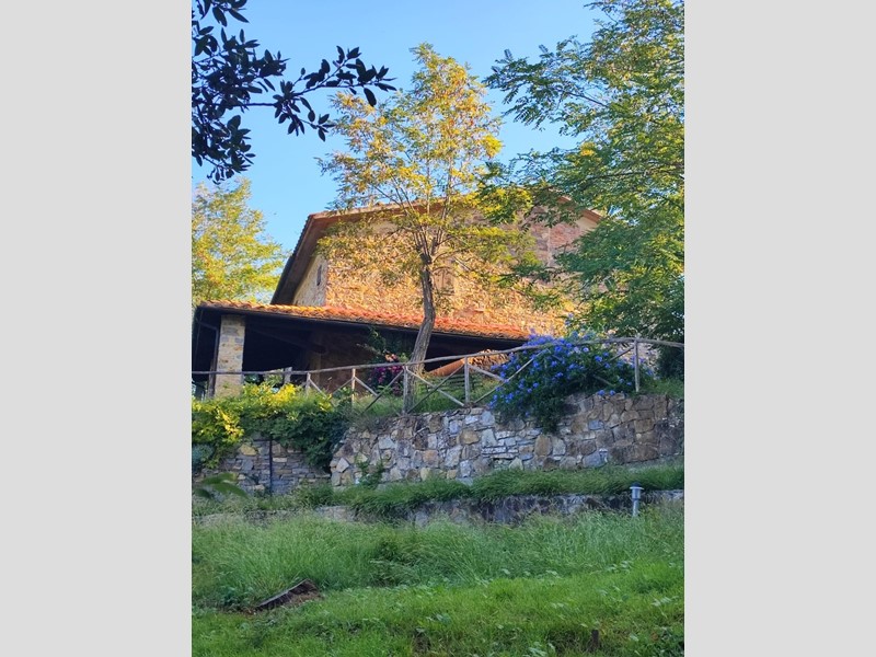 Casale in Vendita a Scansano, zona Polveraia, 580'000&euro;, 200 m², arredato