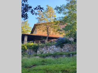 Casale in Vendita a Scansano, zona Polveraia, 580'000&euro;, 200 m², arredato