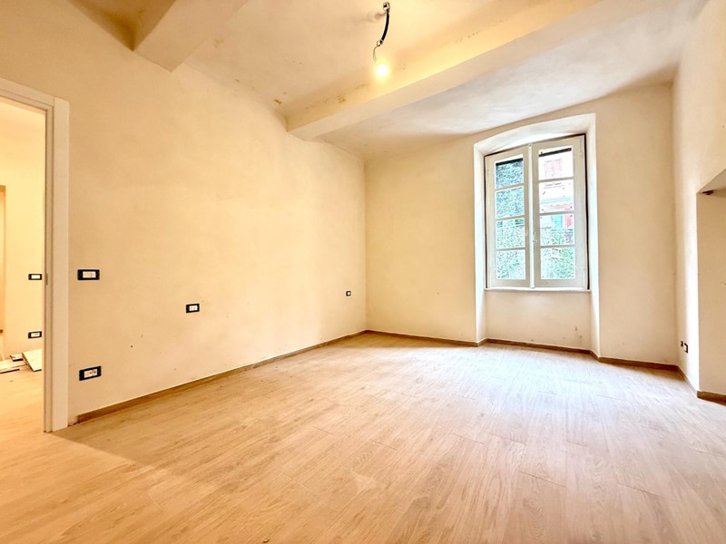 Trilocale in Vendita a Massa, 150'000€, 50 m²