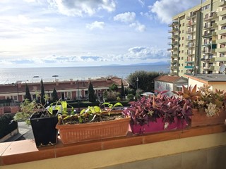Quadrilocale in Vendita a Follonica, zona Follonica Mare, 350'000&euro;, 84 m²
