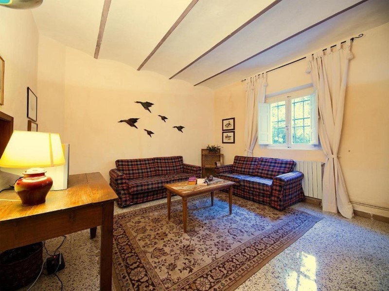 Casale in Vendita a Peccioli, zona Ghizzano, 370'000&euro;, 232 m²