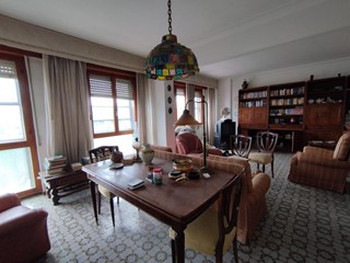 Appartamento in Vendita a Pisa, 260'000€, 140 m²