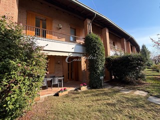 Villetta a schiera in Vendita a Carimate, 310'000&euro;, 150 m²