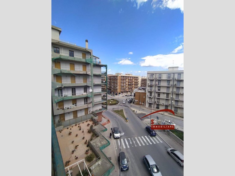 Trilocale in Vendita a Siracusa, 90'000€, 85 m²