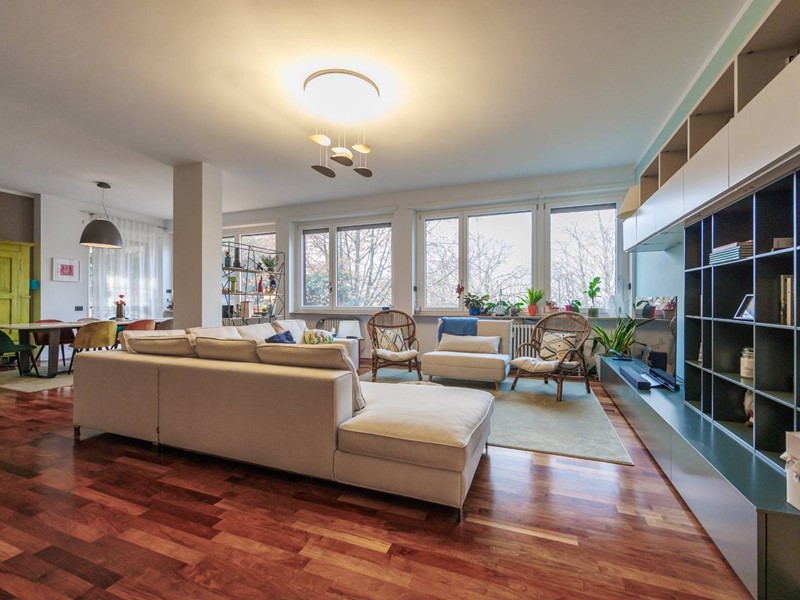 Appartamento in Vendita a Moncalieri, 540'000&euro;, 253 m²