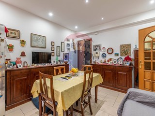 Bilocale in Vendita a Palermo, 63'000€, 44 m²