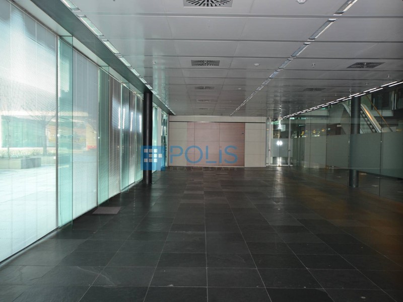 Negozio in Affitto a Padova, 3'900&euro;, 250 m²