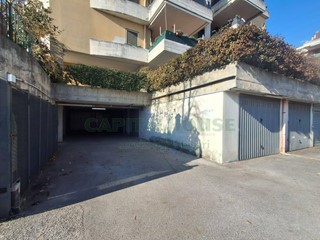 Box in Vendita a Mercato San Severino, 25'000&euro;, 21 m²