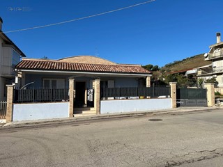 Appartamento in Vendita a San Benedetto del Tronto, 390'000&euro;, 160 m²
