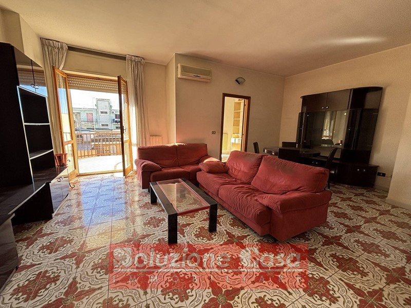 Trilocale in Vendita a Canosa di Puglia, 55'000&euro;, 110 m²