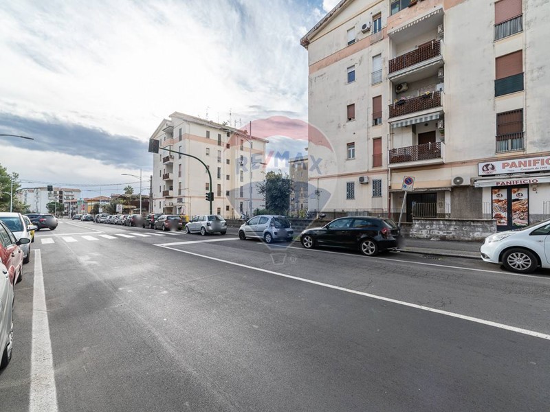 Trilocale in Vendita a Catania, 69'000&euro;, 68 m²