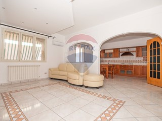 Appartamento in Vendita a Grammichele, 99'000&euro;, 129 m²