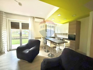 Trilocale in Vendita a Villa d'Almè, 105'000&euro;, 91 m²