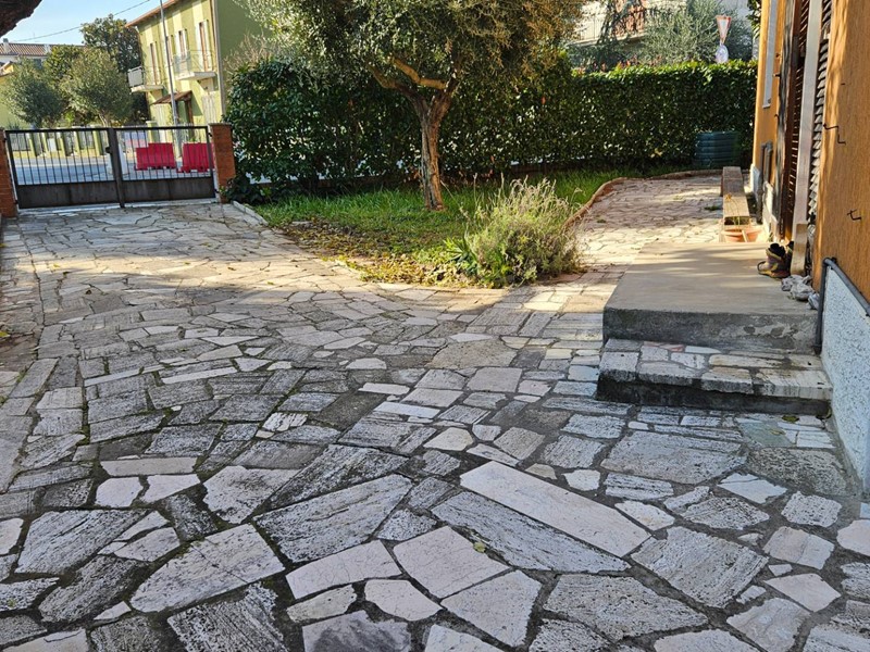 Casa Semi Indipendente in Vendita a Fano, 245'000&euro;, 95 m²