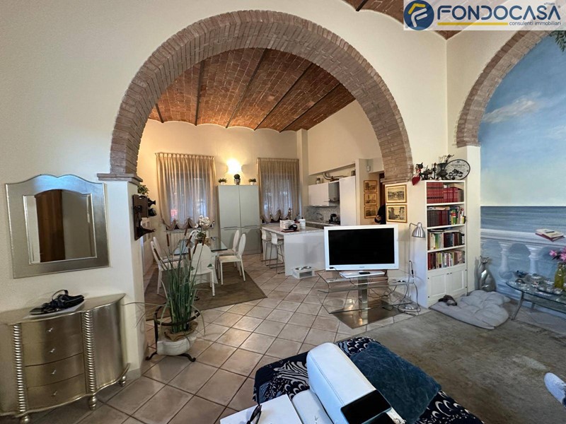 Trilocale in Vendita a Seravezza, 480'000&euro;, 110 m²