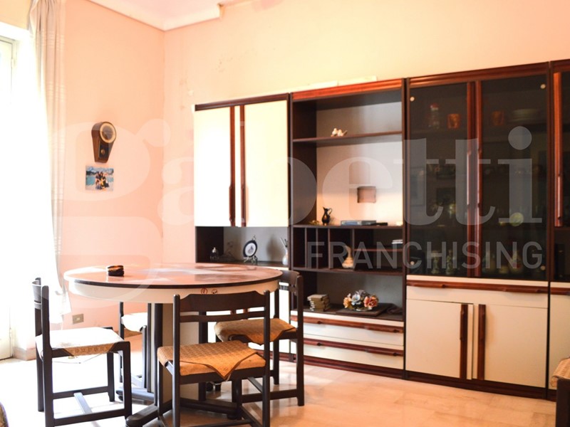 Casa Indipendente in Vendita a Ragusa, 95'000&euro;, 232 m²