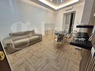 Bilocale in Affitto a Napoli, 800&euro;, 70 m²