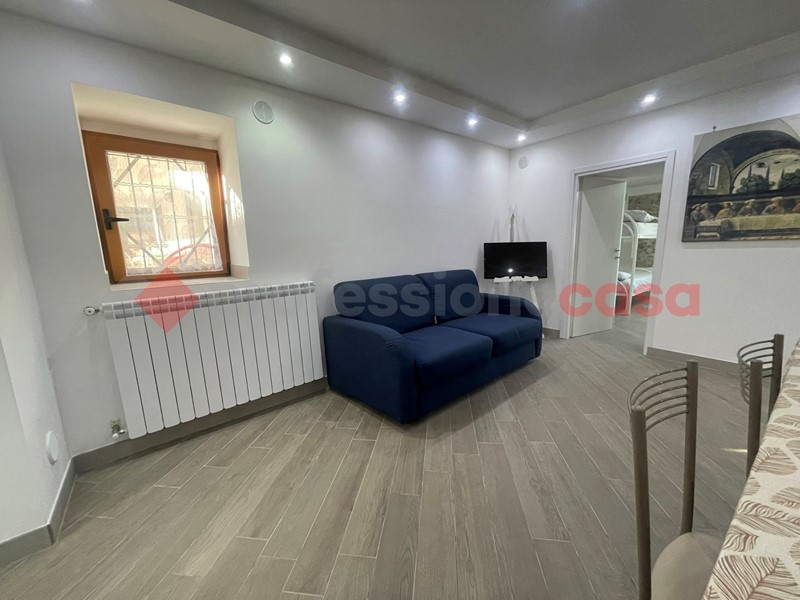 Quadrilocale in Vendita a Minturno, 45'000&euro;, 70 m²