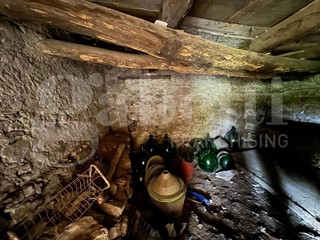 Casa Indipendente in Vendita a Liberi, 39'000&euro;, 200 m²