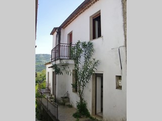 Casa Indipendente in Vendita a Caselle in Pittari, 65'000&euro;, 148 m², arredato