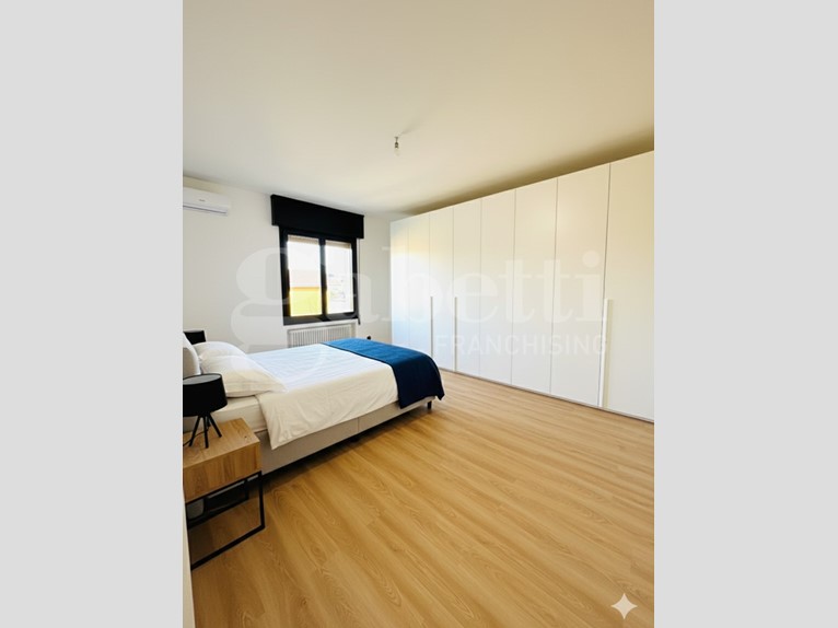 Trilocale in Vendita a Bologna, 309'000&euro;, 80 m²