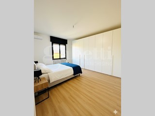 Trilocale in Vendita a Bologna, 309'000&euro;, 80 m²