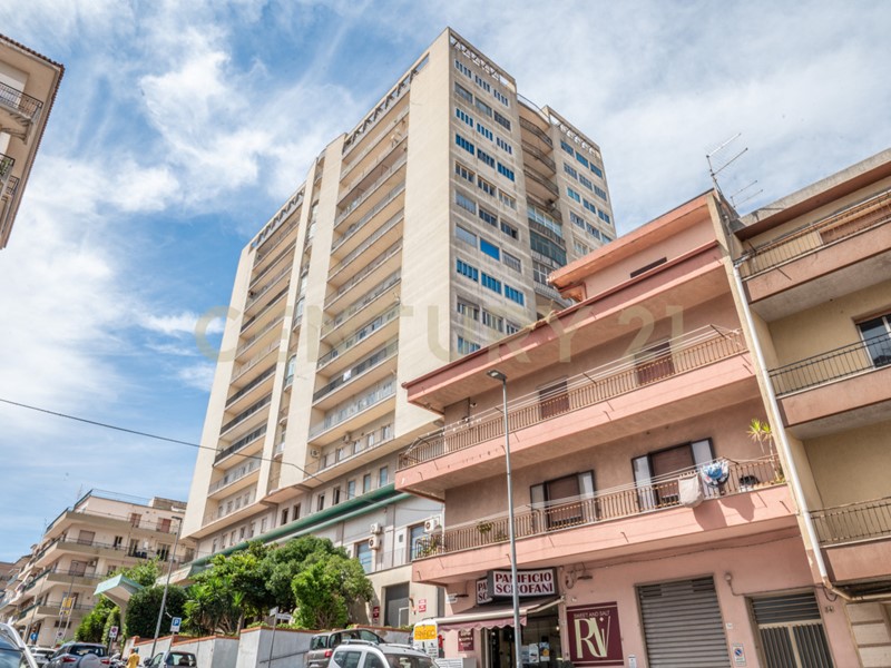 Appartamento in Vendita a Ragusa, 129'000&euro;, 199 m²