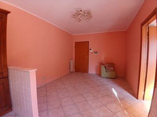 Trilocale in Vendita a Morlupo, 85'000&euro;, 45 m²