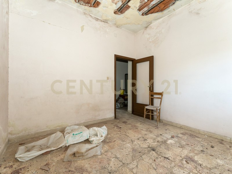 Casa Indipendente in Vendita a Catania, 170'000&euro;, 160 m²