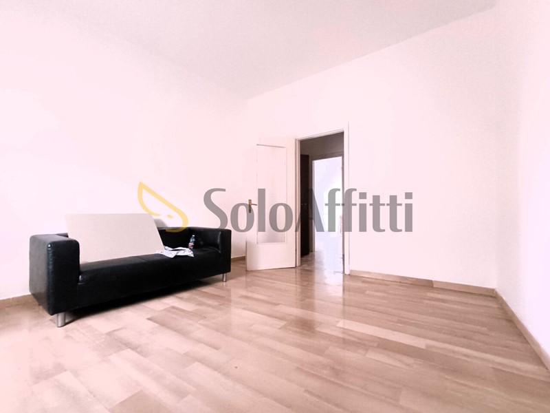 Trilocale in Affitto a Parabiago, 640&euro;, 100 m²