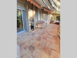 Quadrilocale in Affitto a Brescia, zona CITTA' - Zona Nord, 1'450€, 165 m², arredato, con Box