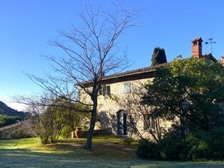 Casa Indipendente in Vendita a Vaiano, 950'000&euro;, 600 m²