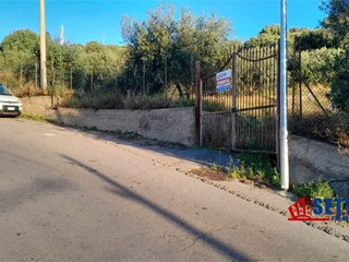 Terreno edificabile in Vendita a Santa Teresa di Riva, 4000 m²