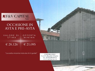 Casale in Vendita a Carignano, 21'094&euro;, 420 m²