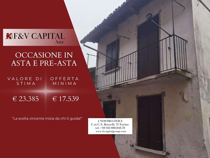 Villa in Vendita a Lauriano, 17'538&euro;, 79 m²