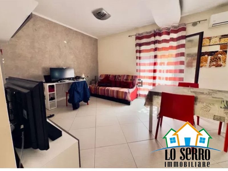 Villa in Affitto a Alcamo, 380&euro;, 80 m²