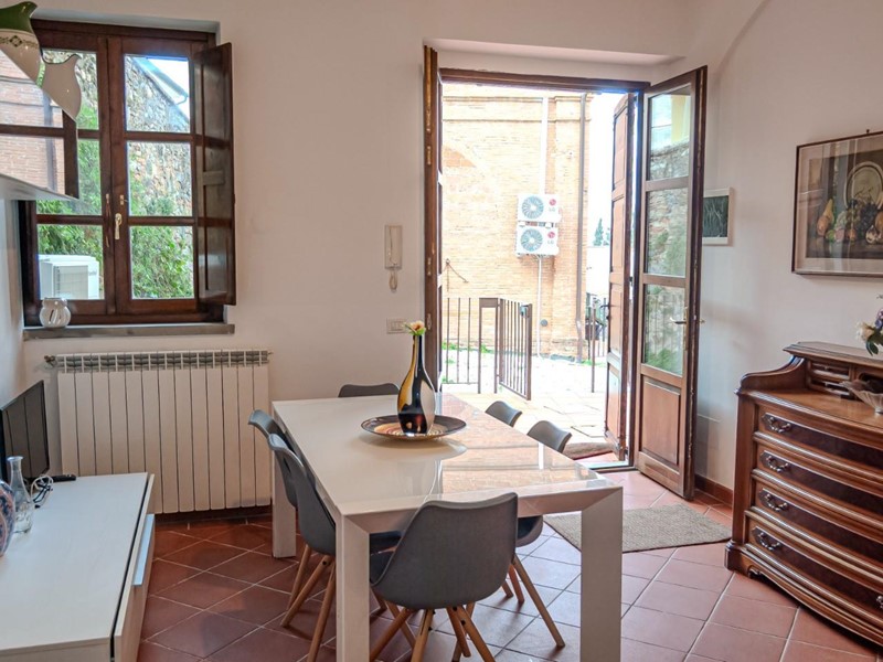 Casa Indipendente in Vendita a San Miniato, 188'000&euro;, 144 m²