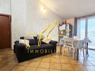 Trilocale in Vendita a Castellina Marittima, zona Le Badie, 119'000&euro;, 66 m²