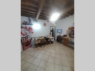 Casale in Vendita a Livorno, 170'000&euro;, 75 m²
