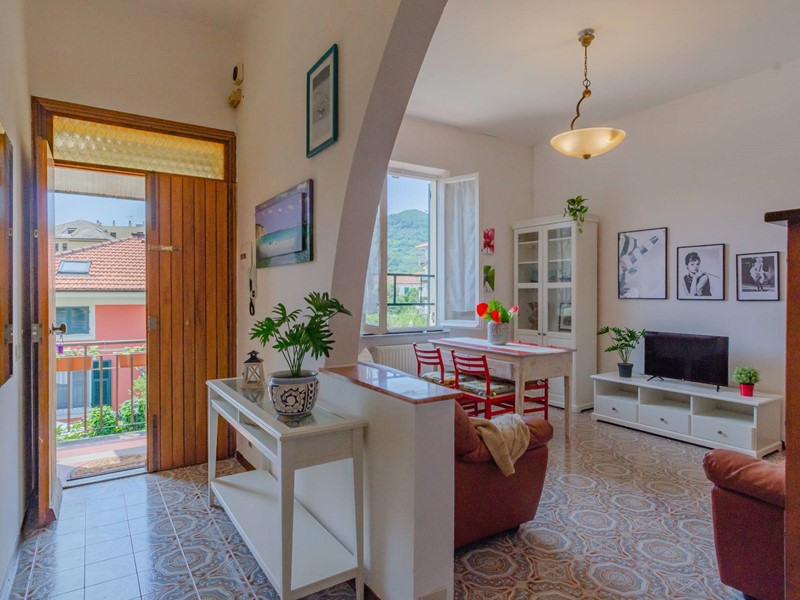 Quadrilocale in Affitto a Sestri Levante, 750&euro;, 91 m²